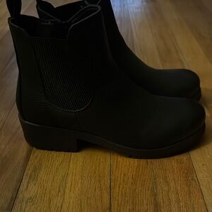 Stylish Black Ankle Boots